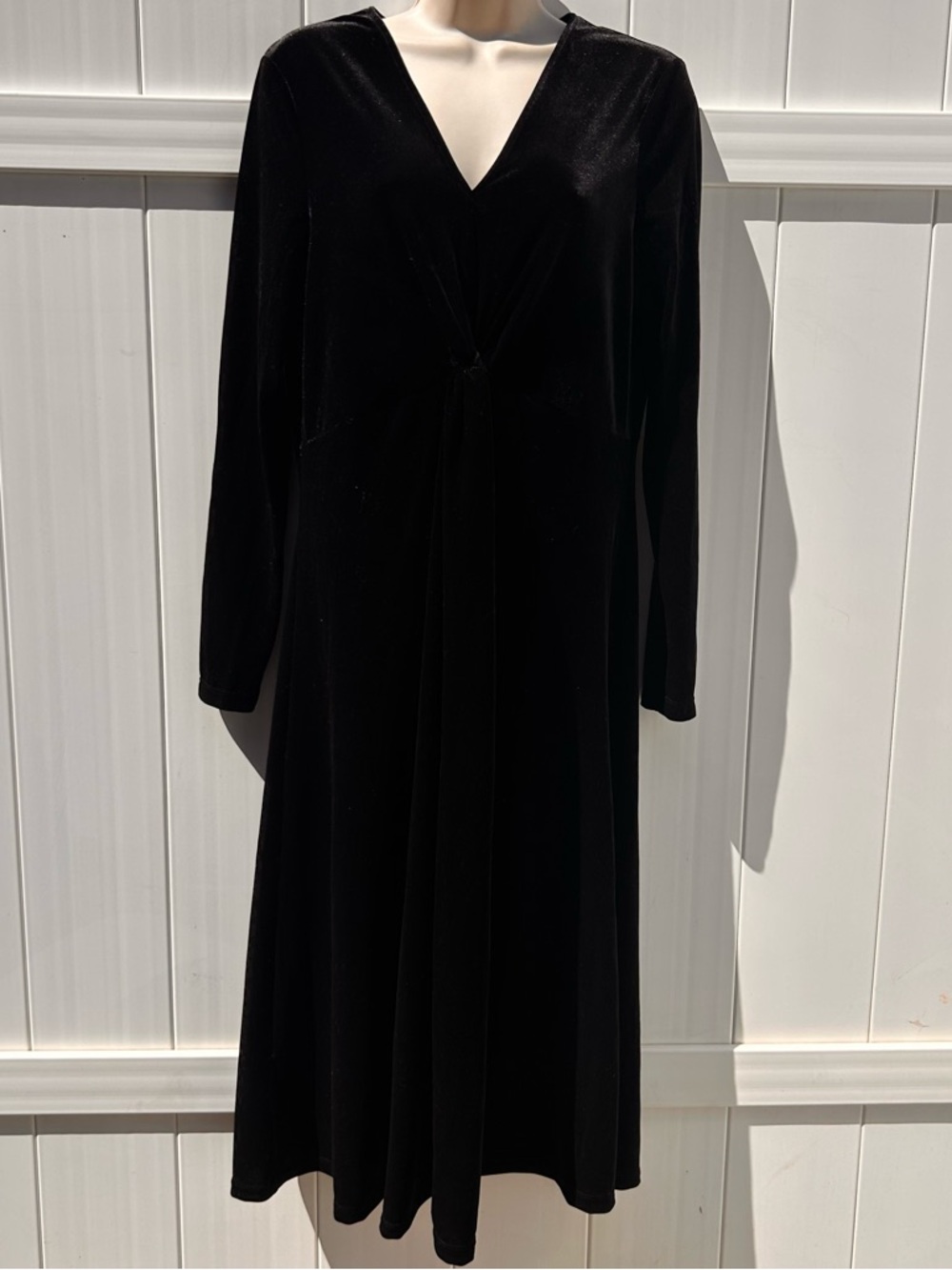 Mango Black Velour Long-Sleeve V-Neck Twist-Waist Midi Dress | Size US 8 / EU Lg
